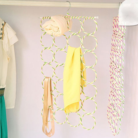 Foldable 28 Ring Scarf Hanger - Yellow & Green