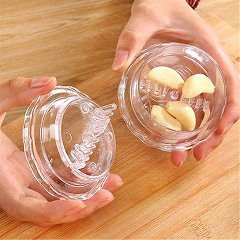 Friendly Plastic Garlic Twisting Box