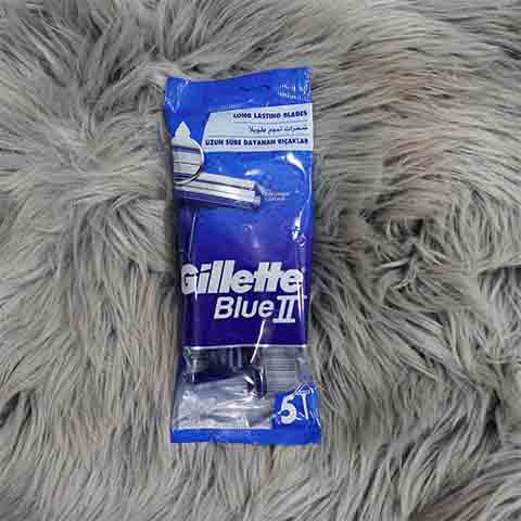 Gillette Blue II Shaving Razor For Men 5 Pieces