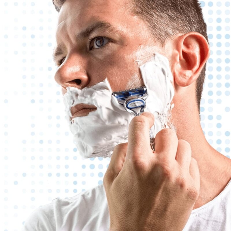 Gillette Skinguard Sensitive Razor Pack For Men - Champion League Edition