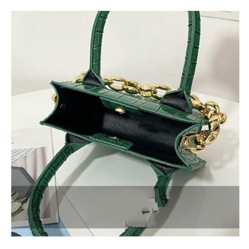 Ladies Mini Vissy Bag With Chain (1001052)