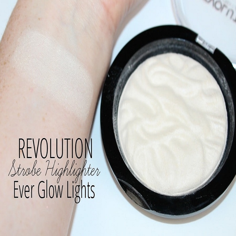 Makeup Revolution Strobe Highlighter - Ever Glow Lights