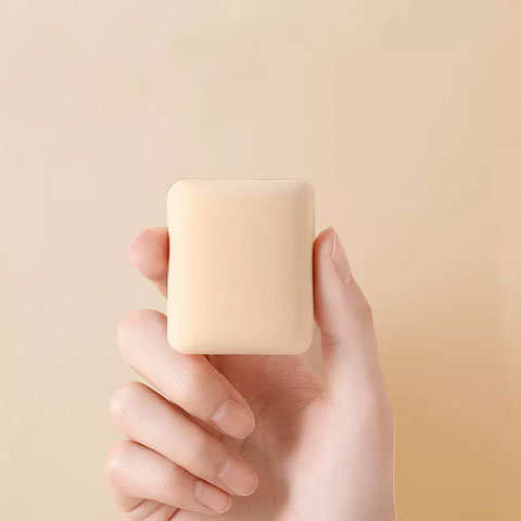 marshmallow-soft-makeup-puff-square-shape_regular_6370abc5b9df9.jpg
