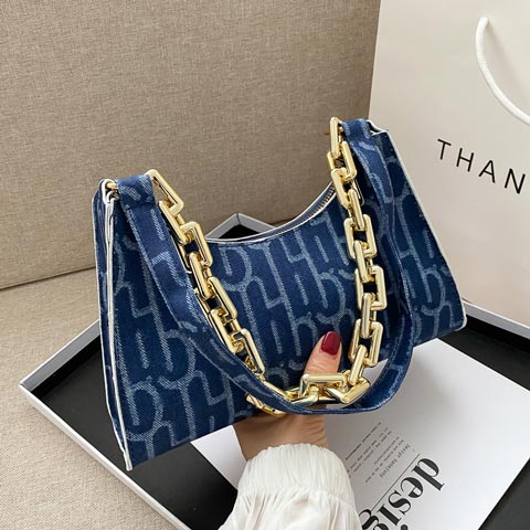 Ladies Trendy Style Small Chain Bag - Blue