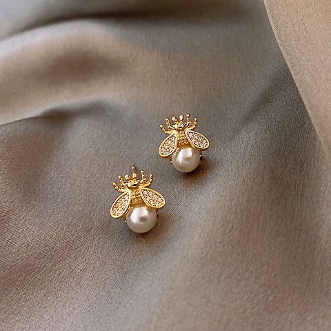 Retro Style Pearl Crystal Studded Honey Bumblebee Earrings (301018)