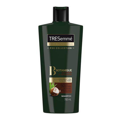 Tresemme Botanique Nourish & Replenish With Coconut Oil & Aloe Vera Shampoo 700ml